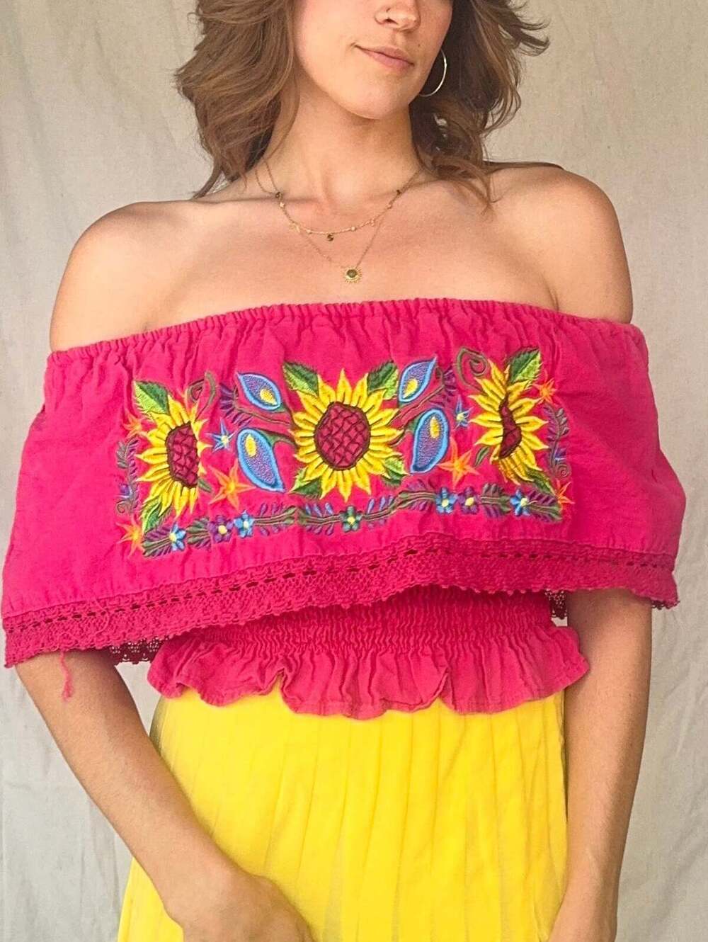 Vintage Hot Pink Off the Shoulder Embroidered Sunflower Oaxacan Summer Top - Picture 7 of 10